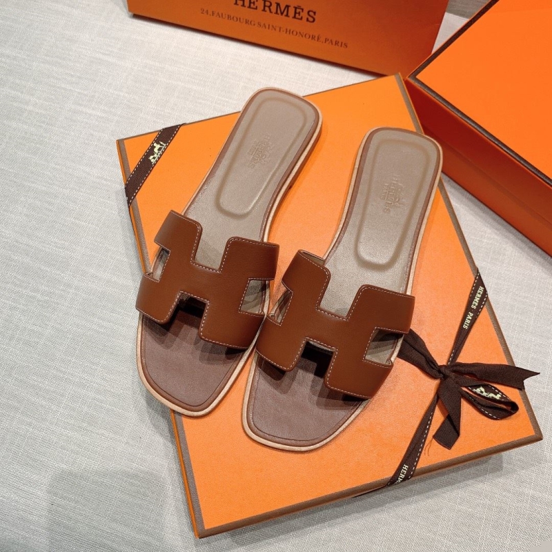 H**mes slippers